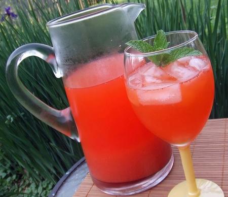 LIMONADA DE FRESA 1LT JARRA