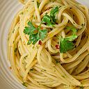 SPAGUETTI AGLIO E OLIO